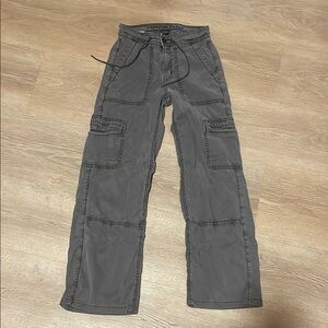 American Eagle cargo pants